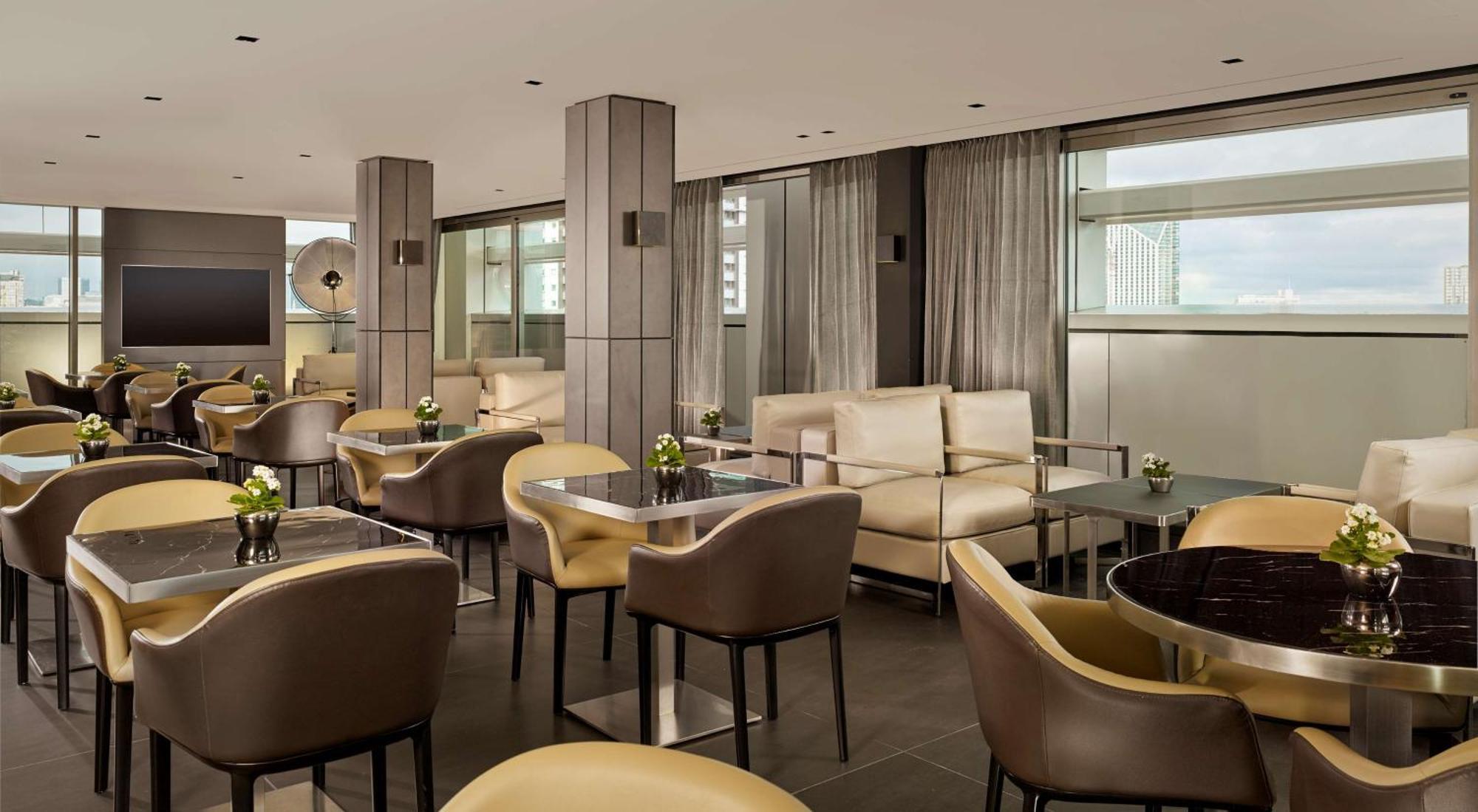 Hotel Park Plaza London Waterloo Esterno foto The Sky Bar