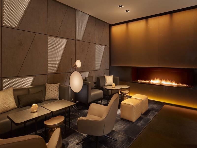 Hotel Park Plaza London Waterloo Esterno foto The interior of the hotel