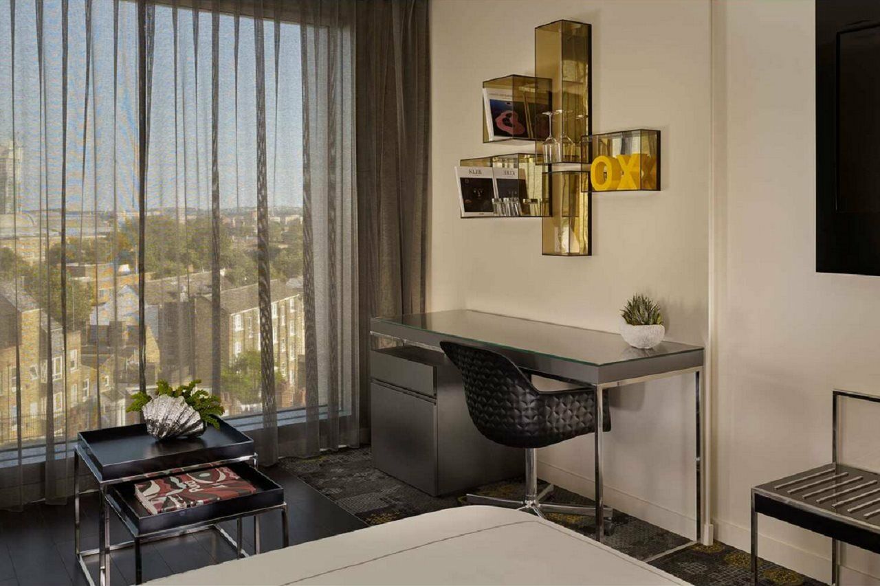 Hotel Park Plaza London Waterloo Esterno foto A room at the W Hollywood